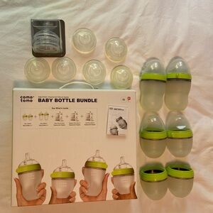 Como Tomo Baby Bottle Bundle with 2 extra bottles